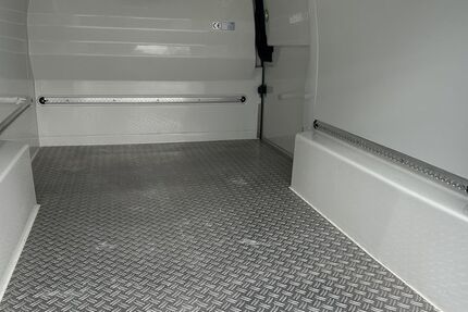 Mercedes-Benz Vito 152.185 km 31.535 € Mainz 55122