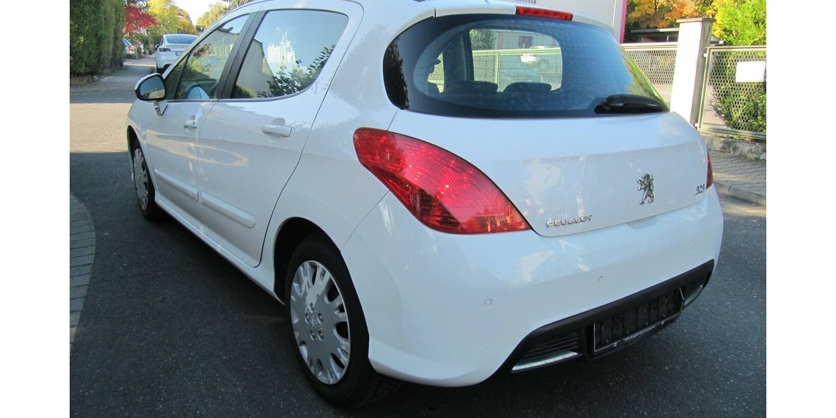 Peugeot 308 Platinum+ Klma+Insp+ TÜV + NEU + 230.447 km 3.435 &euro; Schwalbach/Taunus 65824