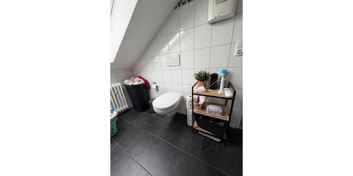 Helle 3-Zimmer-Dachgeschosswohnung in 65830 Kriftel zimmer