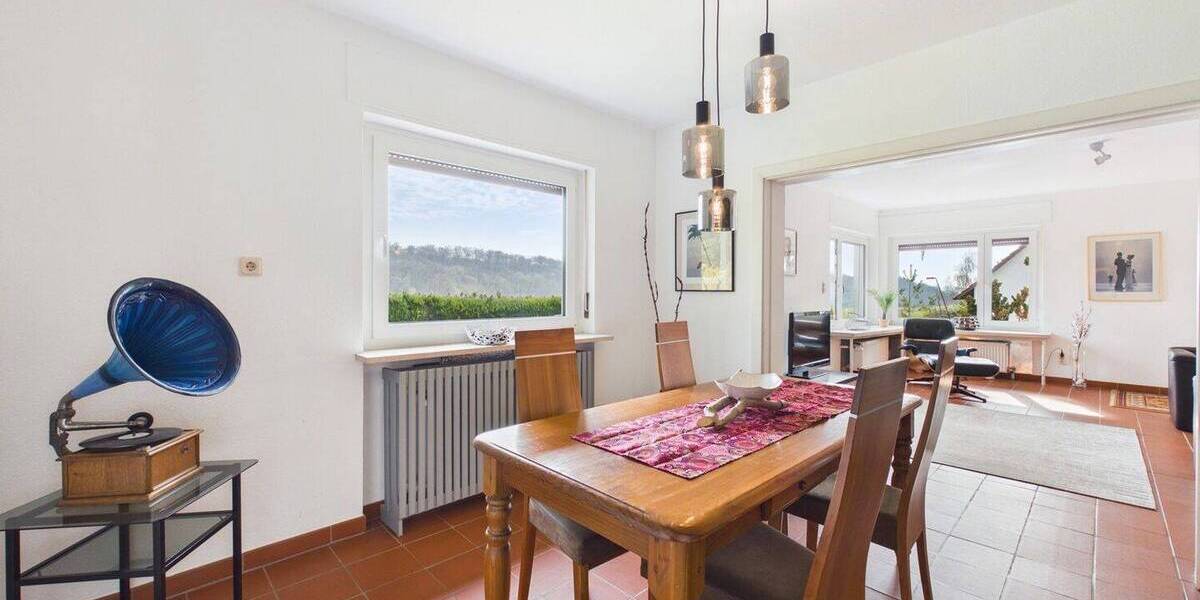 Einfamilienhaus Wiesbaden Auringen - 5 Zimmer, 167 m&sup2;, 749.000&euro; | Angebot:26016775