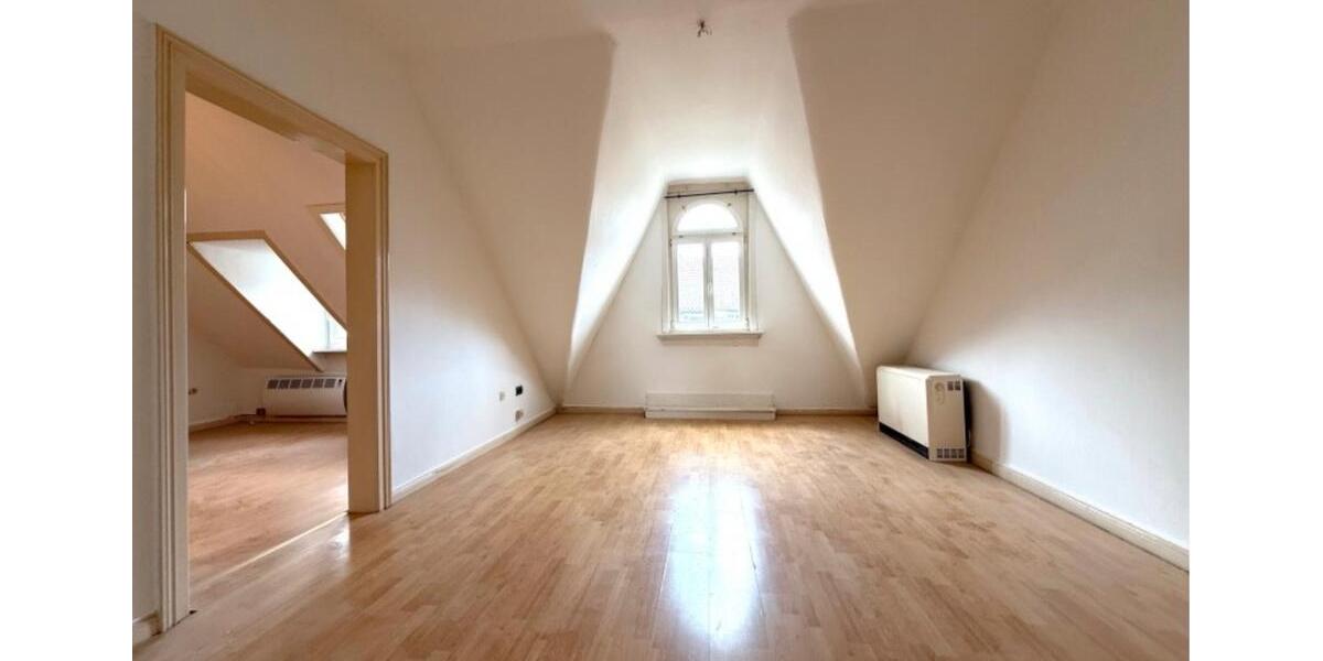 Dachgeschoßwohnung Wiesbaden Bierstadt - 3 Zimmer, 71 m&sup2;, 1.200&euro; | Angebot:25304721