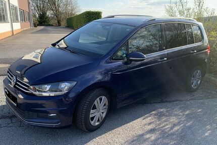 VW Touran 150.000 km 16.100 &euro; Kelsterbach 65451