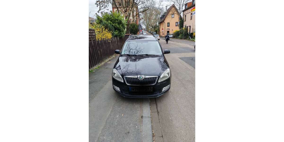Skoda Roomster 251.450 km 3.399 &euro; Wiesbaden 65203