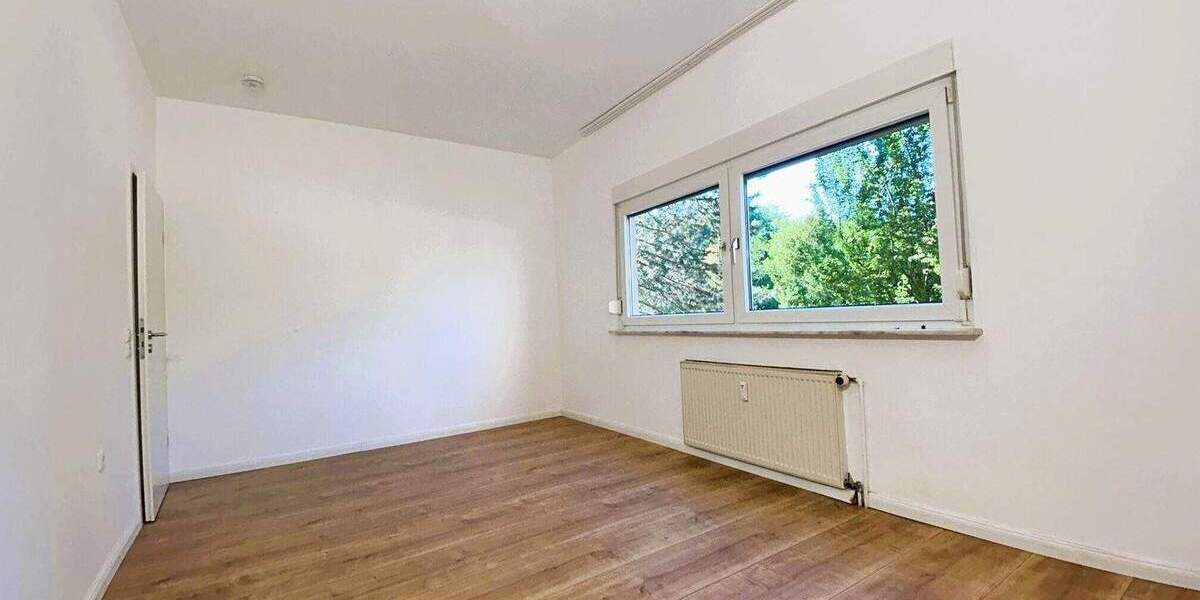 Etagenwohnung Mainz Lerchenberg - 4 Zimmer, 101 m&sup2;, 295.000&euro; | Angebot:25685102