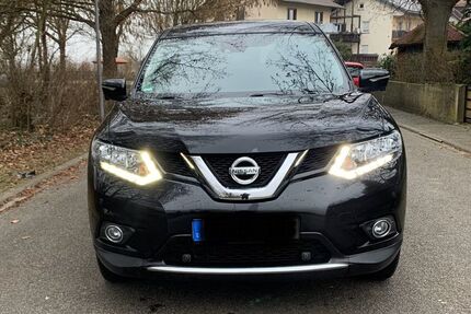 Nissan X-Trail 97.000 km 11.980 &euro; Groß Gerau 64521