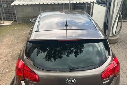 Kia ceed / Ceed 149.000 km 3.900 € wiesbaden 65187