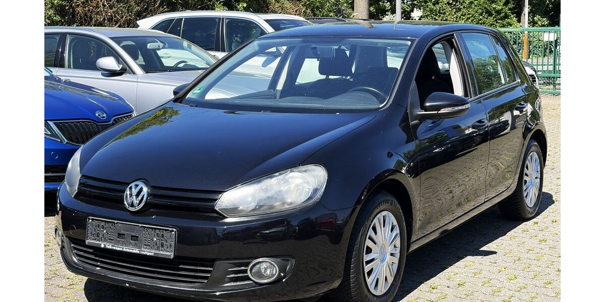 VW Golf 94.000 km 5.700 &euro; Wiesbaden 65199