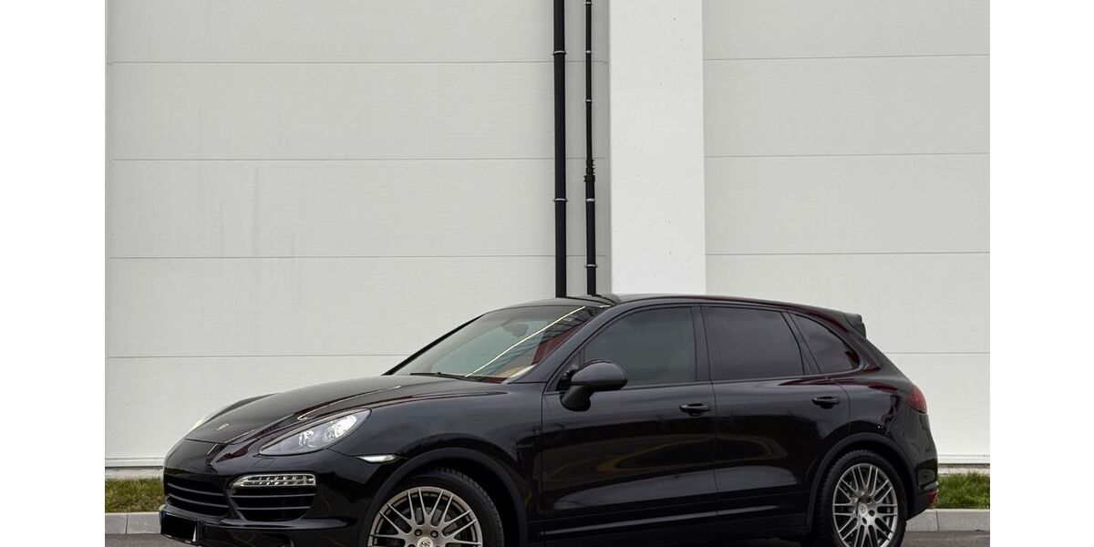 Porsche Cayenne 263.000 km 15.900 &euro; Wiesbaden 65189