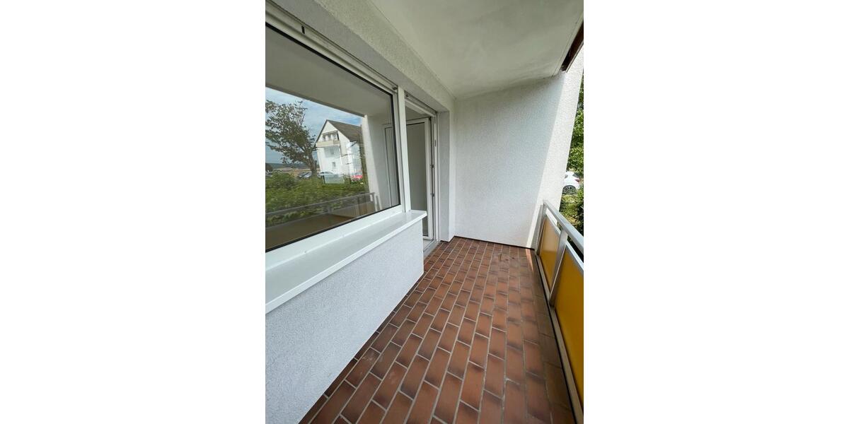 Hochparterre Wiesbaden Mainz-Amöneburg - 2.5 Zimmer, 77 m&sup2;, 260.000&euro; | Angebot:26690446