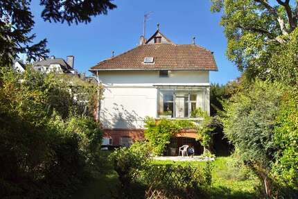 Haus zum Kaufen in Wiesbaden 985.000 € 184 m² 6 zimmer