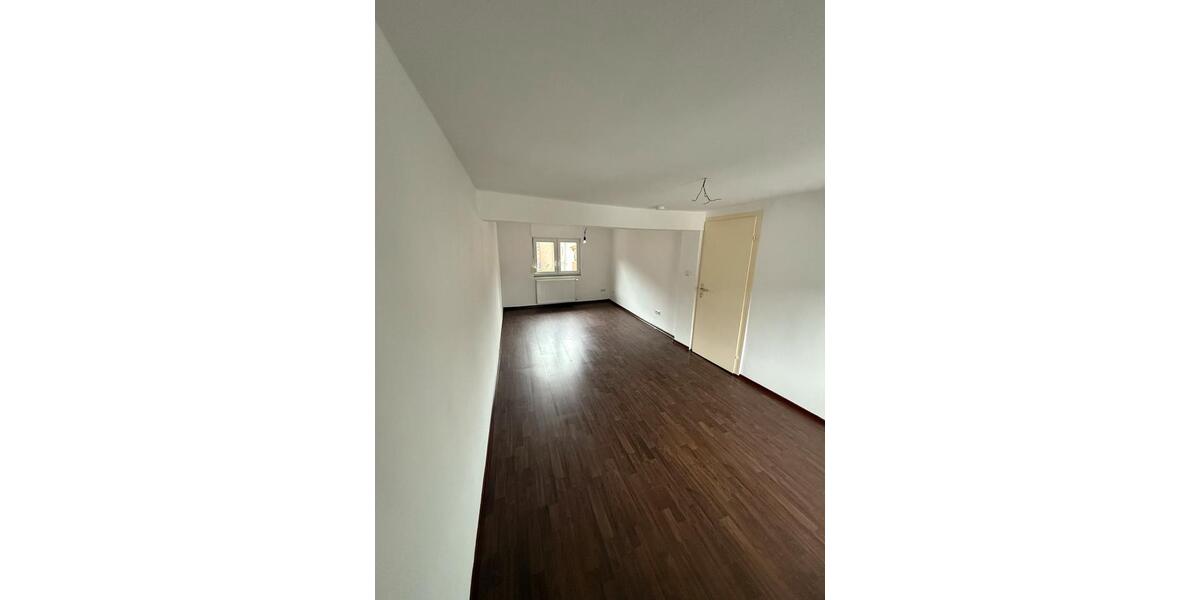 Reihenhaus Bad Camberg - 4 Zimmer, 83 m&sup2;, 980&euro; | Angebot:25367735