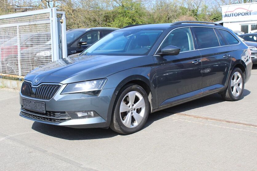 Skoda Superb 148.000 km 15.900 € Mainz-Kastel 55252