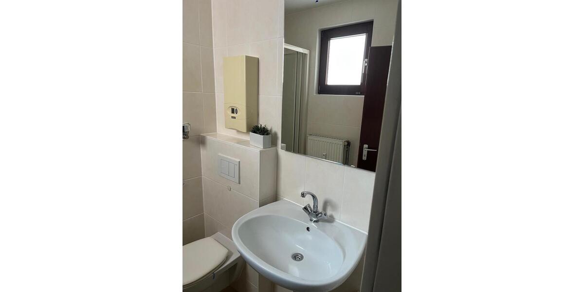 Etagenwohnung Wiesbaden Südost - 3 Zimmer, 90 m&sup2;, 1.650&euro; | Angebot:26227392