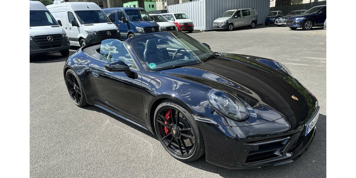 Porsche 911 Carrera 4 GTS Cabriolet 11.803 km 159.460 &euro; Mainz 55122