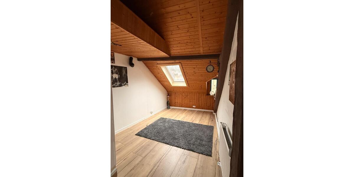 Maisonettenwohnung Bad Schwalbach - 7 Zimmer, 207 m&sup2;, 425.000&euro; | Angebot:25652627
