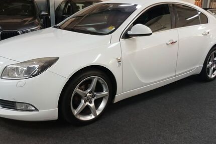 Opel Insignia 230.000 km 4.750 &euro; Rüsselsheim 65428