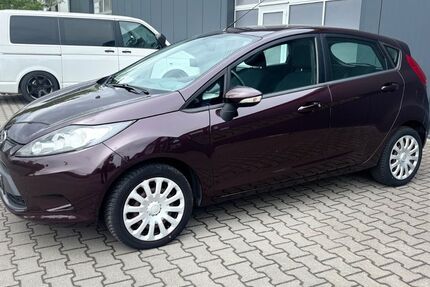 Ford Fiesta 66.000 km 5.690 € Ingelheim 55218