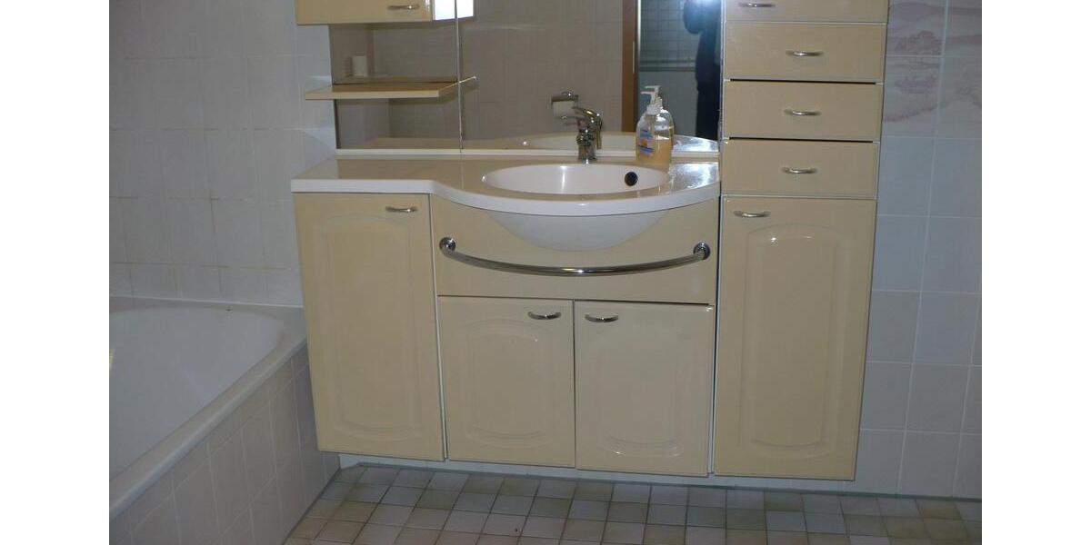 Etagenwohnung Bad Camberg - 2 Zimmer, 53 m&sup2;, 375&euro; | Angebot:26373460