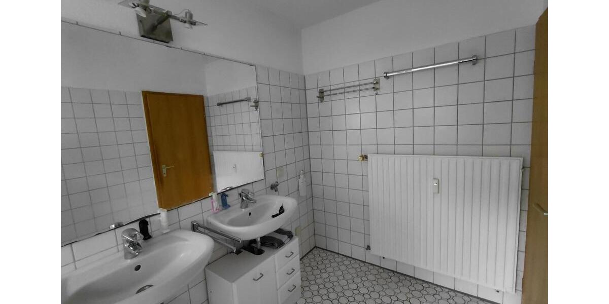 Etagenwohnung Königstein im Taunus - 3.5 Zimmer, 97 m&sup2;, 375.000&euro; | Angebot:27022805