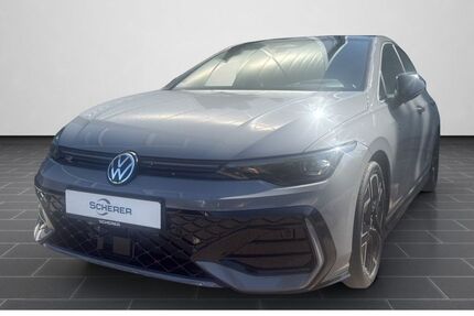 VW Golf 4.500 km 40.990 &euro; Wiesbaden 65189