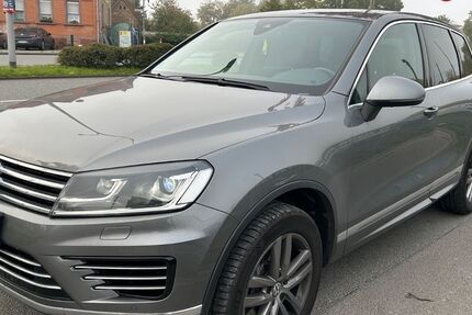 VW Touareg 383.000 km 15.299 € Rüsselsheim 65428