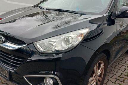 Hyundai ix35 150.200 km 6.900 &euro; Rüsselsheim 65428