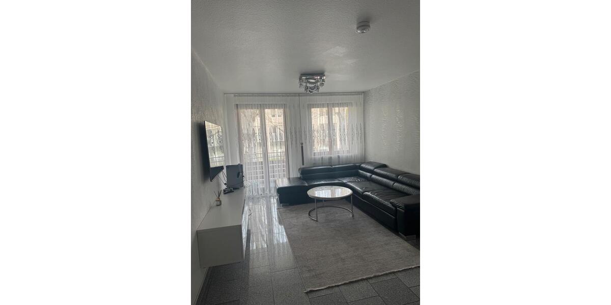 Etagenwohnung Wiesbaden Südost - 3 Zimmer, 90 m&sup2;, 1.650&euro; | Angebot:26227392