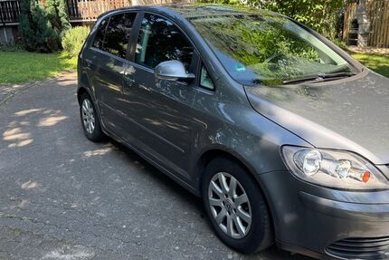 VW Golf Plus 205.000 km 2.988 &euro; Bad soden 65812