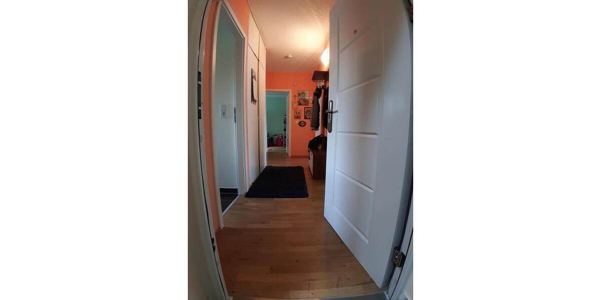 Etagenwohnung Wiesbaden Biebrich - 3 Zimmer, 60 m&sup2;, 1.500&euro; | Angebot:25173745