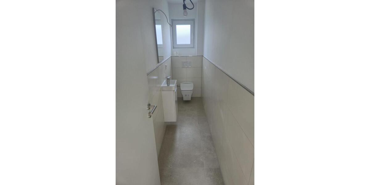 Maisonettenwohnung Rüsselsheim am Main - 5 Zimmer, 2.200&euro; | Angebot:23382817