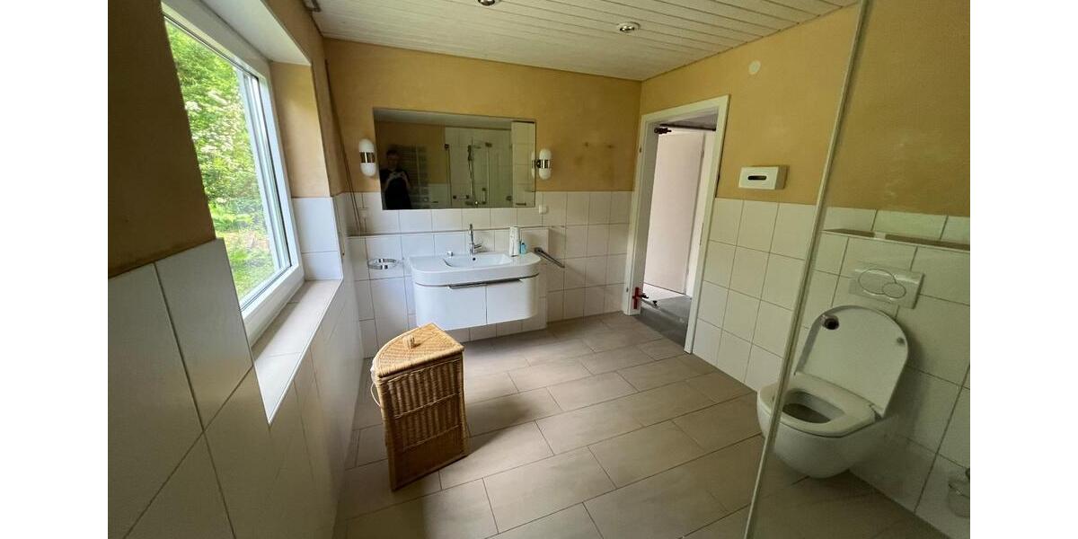 Doppelhaushälfte (Bungalow) m. Garten in Eppenhain zu vermieten. 5 zimmer