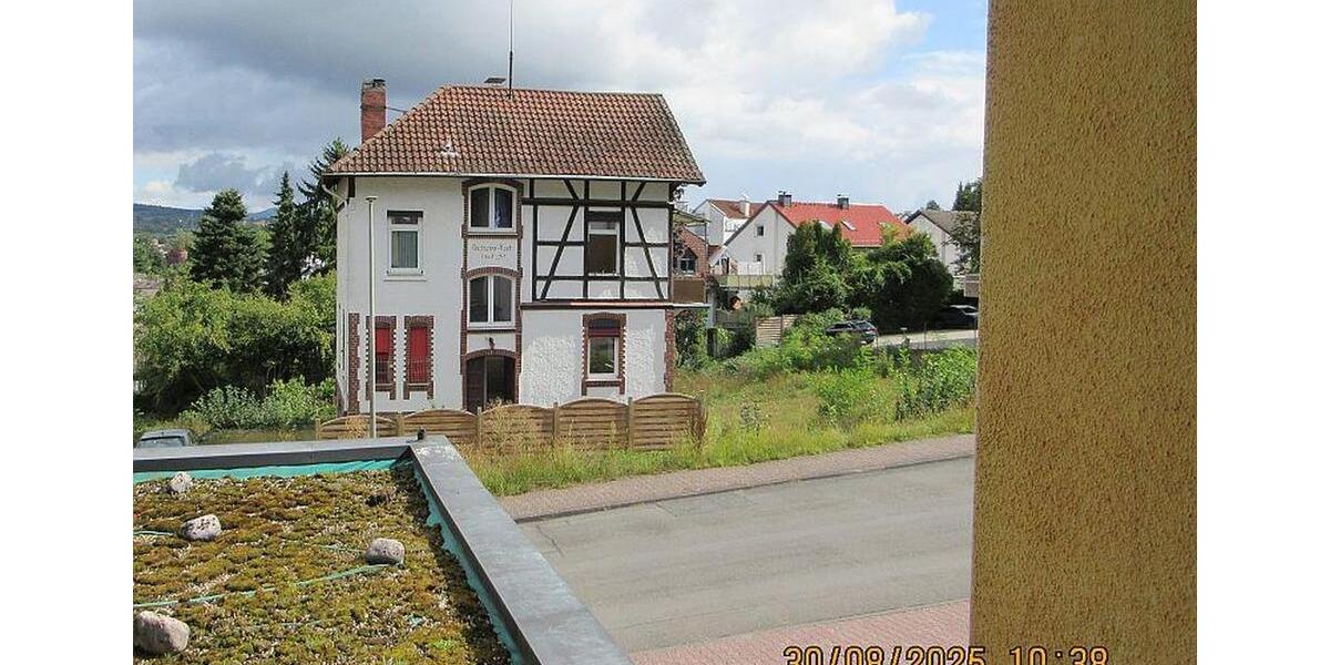 Dachgeschoßwohnung Niedernhausen - 3 Zimmer, 90 m&sup2;, 870&euro; | Angebot:26181056
