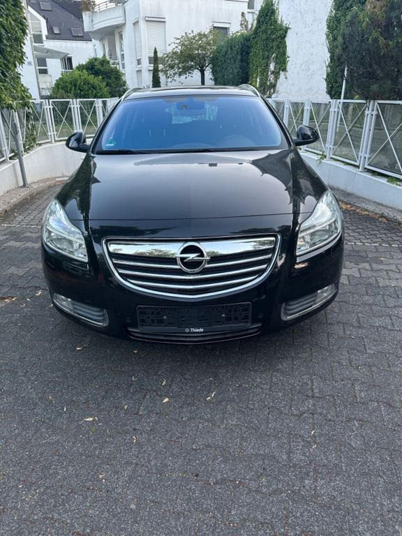 Opel Insignia 196.200 km 3.899 € Wiesbaden 65185