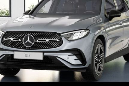 Mercedes-Benz GLC 220 9.900 km 61.540 € Frankfurt 60488