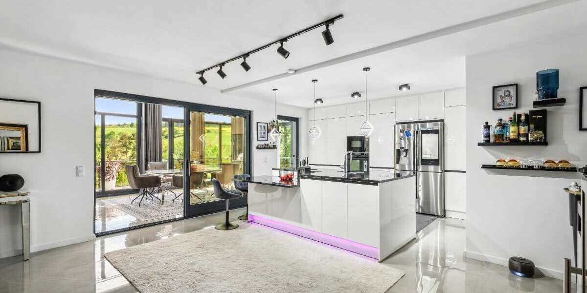 Haus zum Kaufen in Taunusstein 1.390.000 € 446 m² 14 zimmer