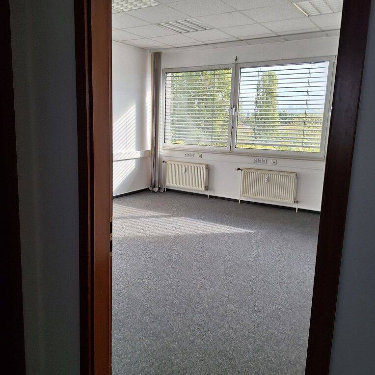 Ffm.-Griesheim: Büro ca. 125 m² - Flughafen und Messe schnell erreichbar