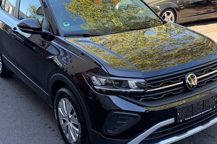 VW T-Cross 24.500 km 17.999 &euro; Wiesbaden 65203