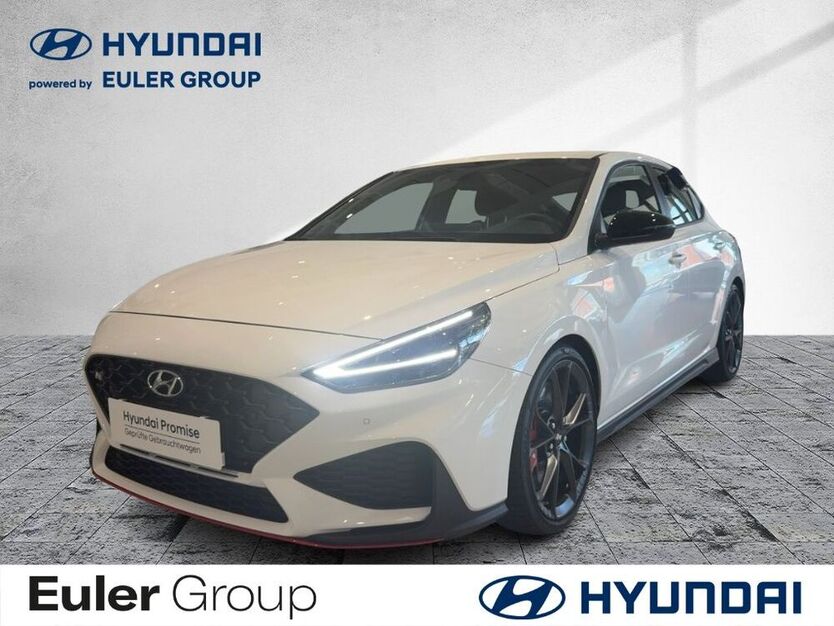 i30