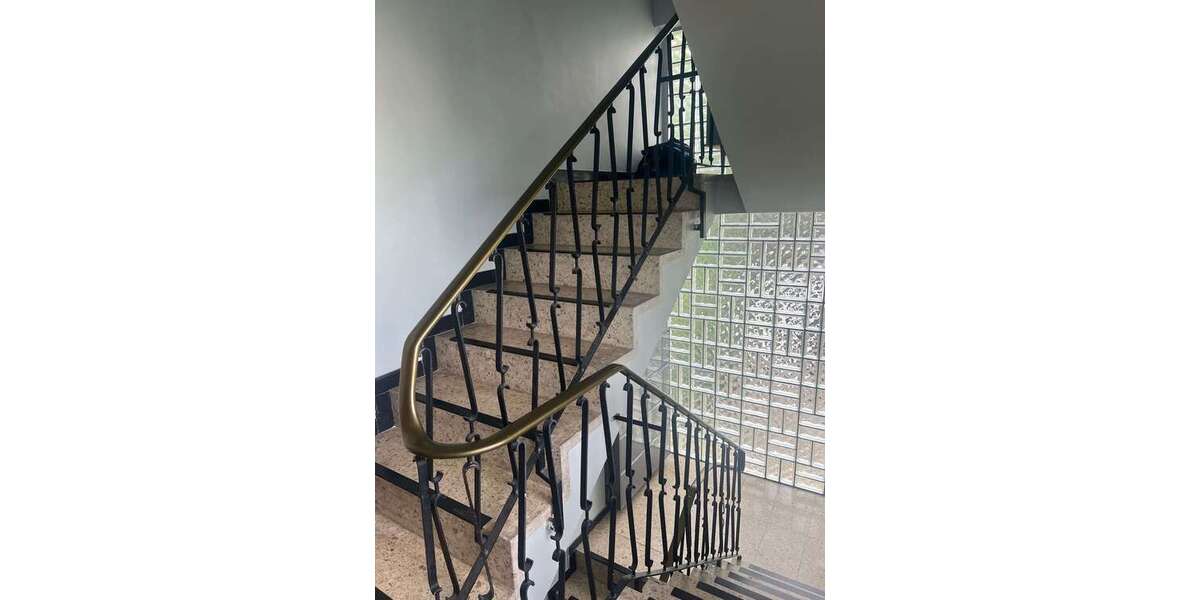 Haus zum Kaufen in Eltville -Erbach 898.000 € 290 m² 10 zimmer