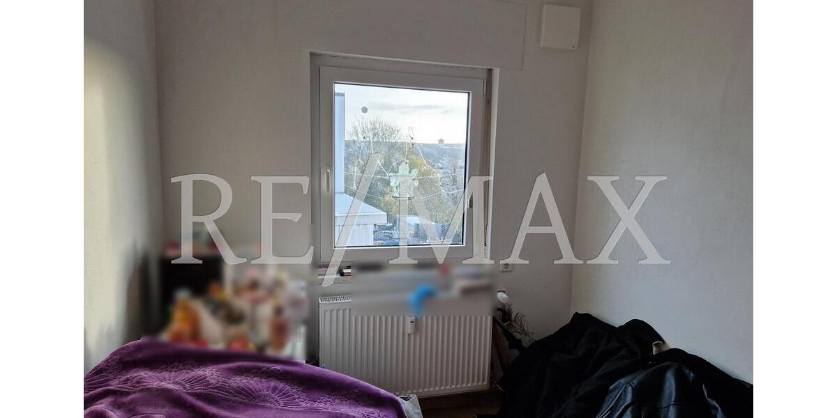 Sanierte 3 Zimmer Wohnung mit Balkon in Idstein - 860 € Warmmiete 3 zimmer