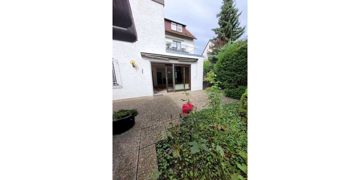 Einfamilienhaus Wiesbaden Biebrich - 4.5 Zimmer, 140 m&sup2;, 1.700&euro; | Angebot:25307026