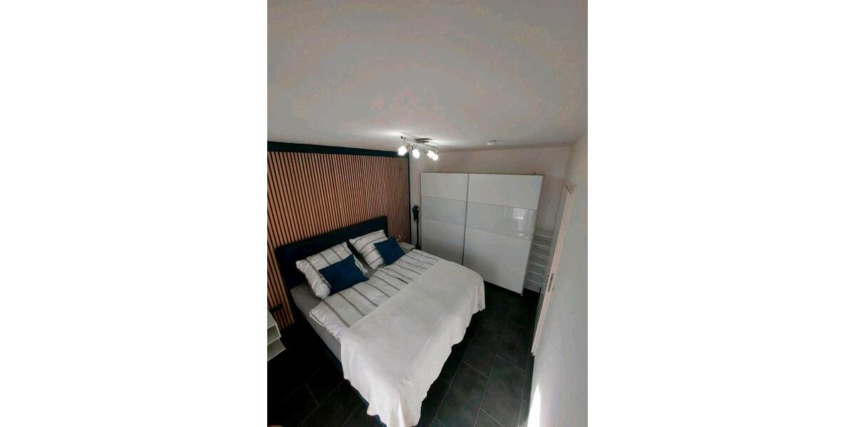 Etagenwohnung Wiesbaden Mainz-Amöneburg - 2 Zimmer, 44 m&sup2;, 1.210&euro; | Angebot:26321025