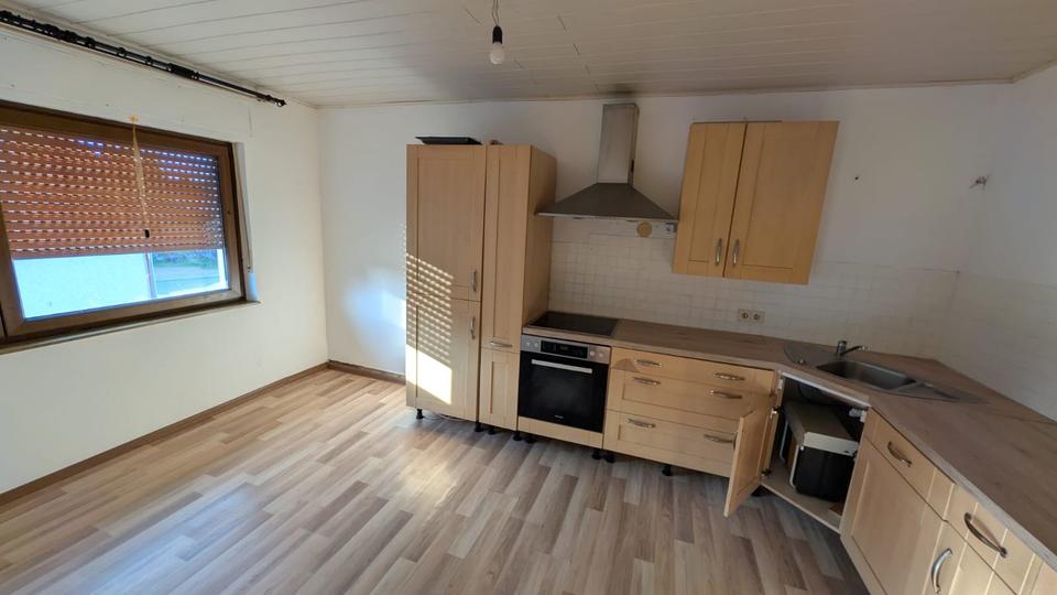 Moderne Wohnung mit Balkon 4 zimmer