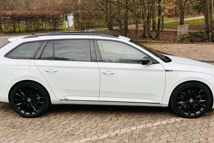 Skoda Superb 123.000 km 21.800 € Hattersheim 65795