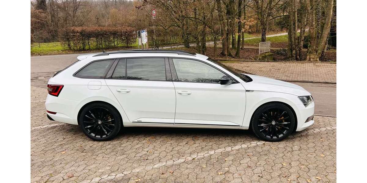 Skoda Superb 123.000 km 21.800 € Hattersheim 65795