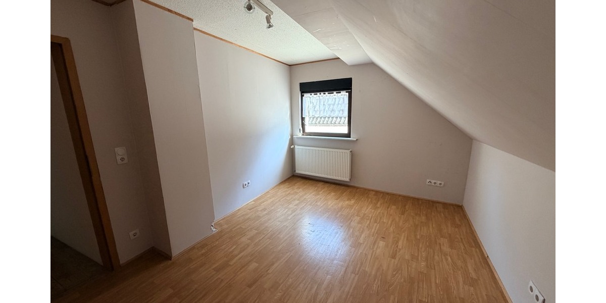 ***Sanierungsobjekt mit großem Potenzial in Mainz-Finthen, flexible Nutzungsmöglichkeiten*** - Einfamilienhaus Mainz Finthen | Angebot:26262022