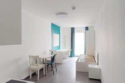 Nur für Studenten und Personen in Ausbildung- Möbliertes 1-Zimmer-Apartment mit Einbauküche und Balkon