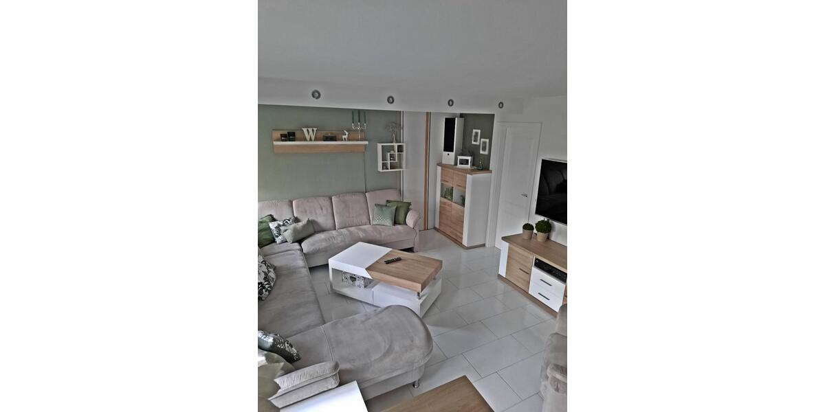 Einfamilienhaus Bischofsheim - 8 Zimmer, 165 m&sup2;, 689.000&euro; | Angebot:25625124