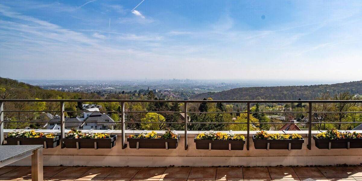 Etagenwohnung Königstein Falkenstein - 4 Zimmer, 149 m&sup2;, 599.000&euro; | Angebot:26528671