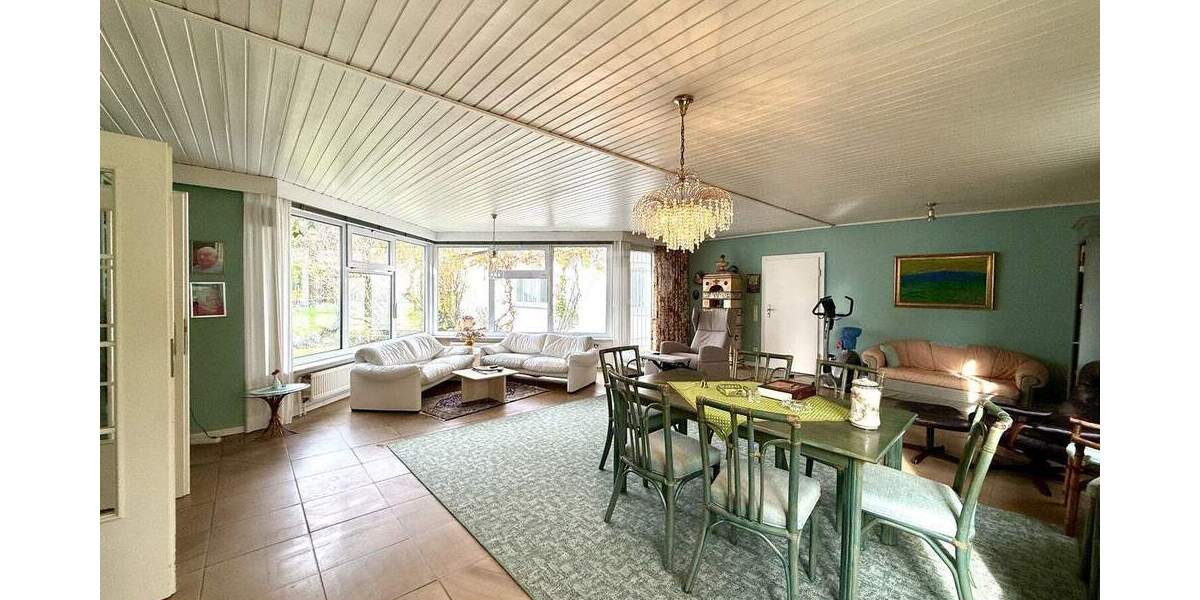 Bungalow Kelkheim (Taunus) Kelkheim - 9 Zimmer, 362 m&sup2;, 1.490.000&euro; | Angebot:25775181